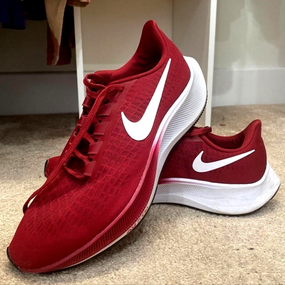 Nike Zoom Pegasus 37, Women's Size 9